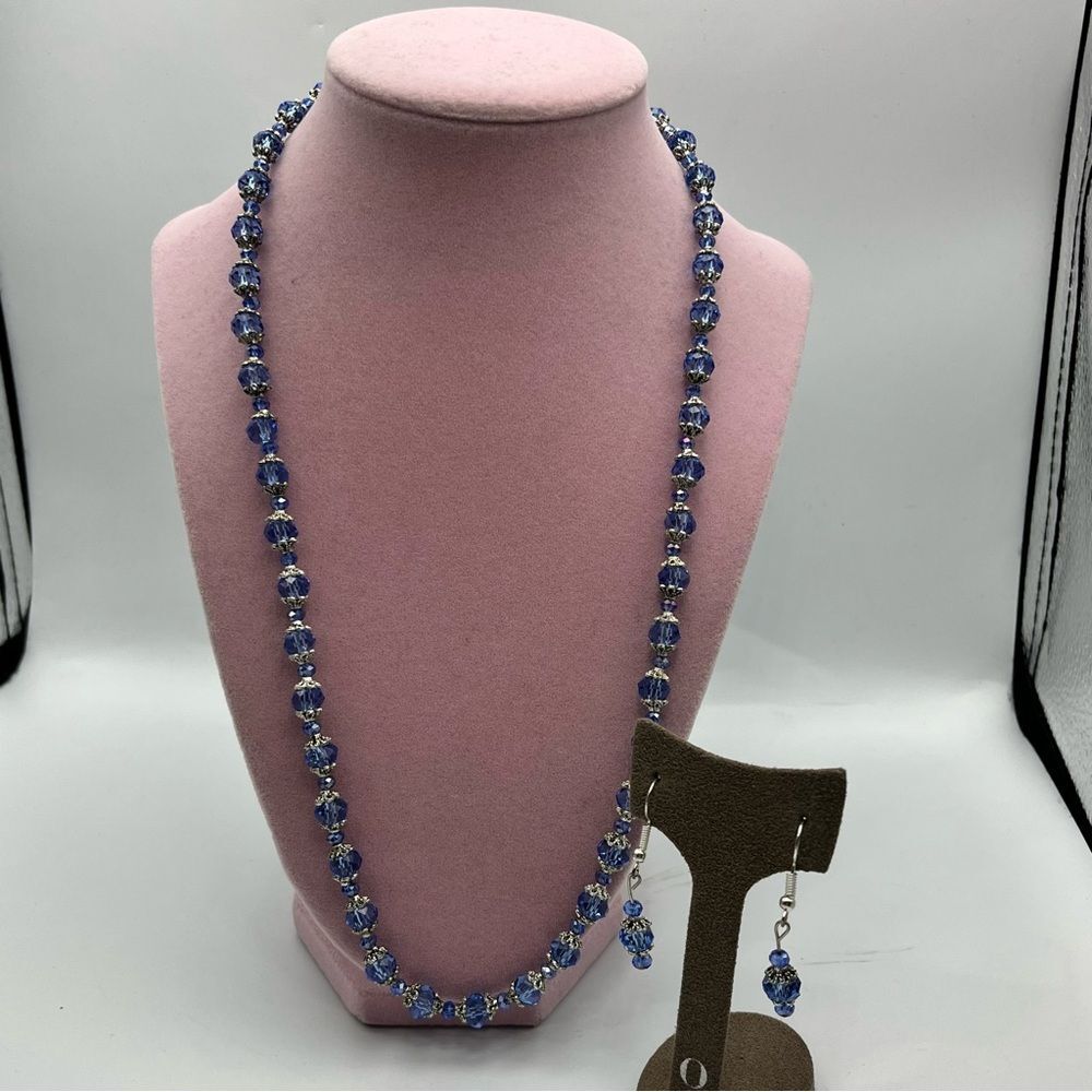 Vintage Sophisticated Blue glass beaded Necklace and Earrings set